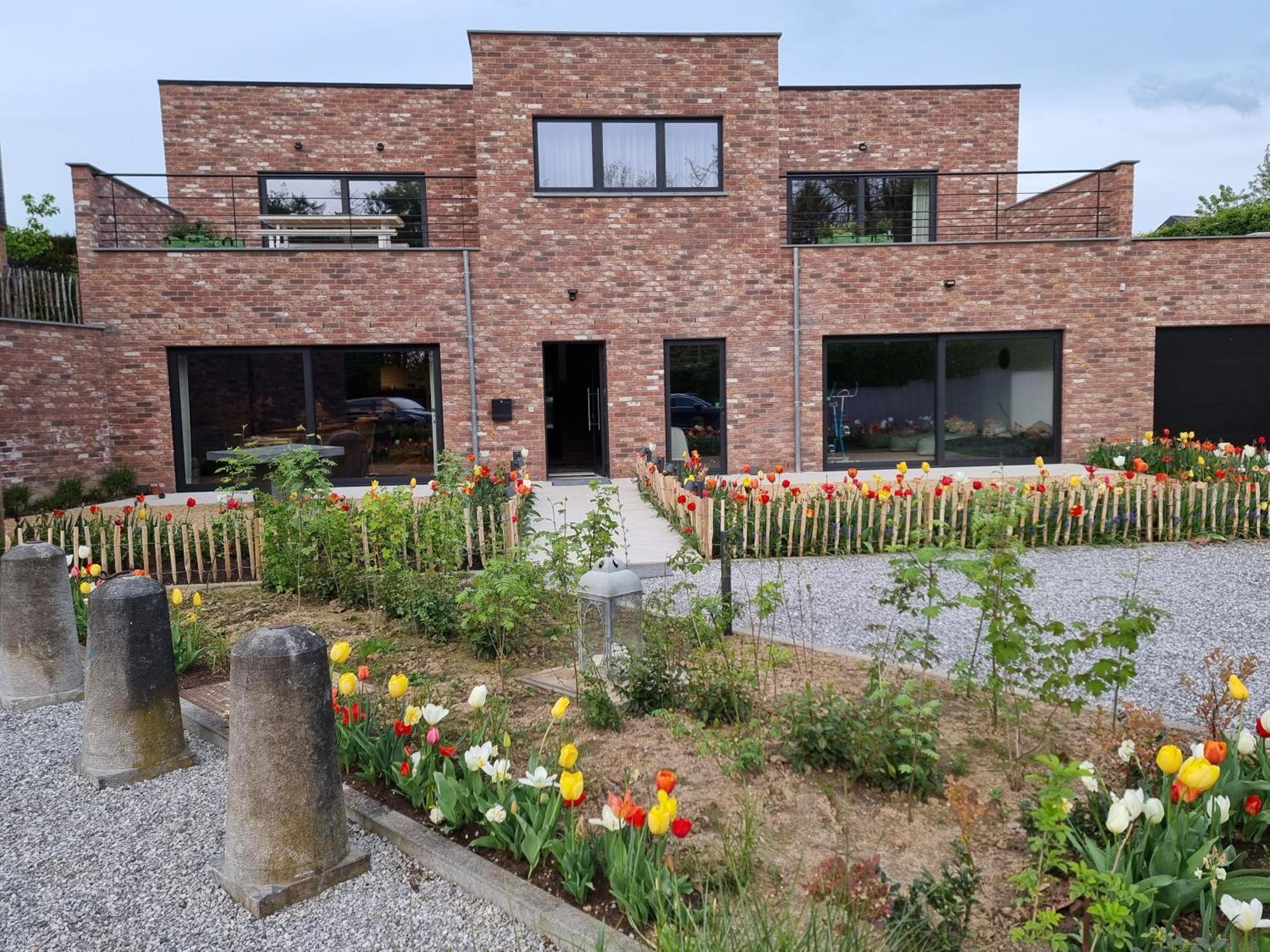 Sous La Houlette, Suites, Piscine Interieure Et Sauna Villers-la-Ville Exterior foto