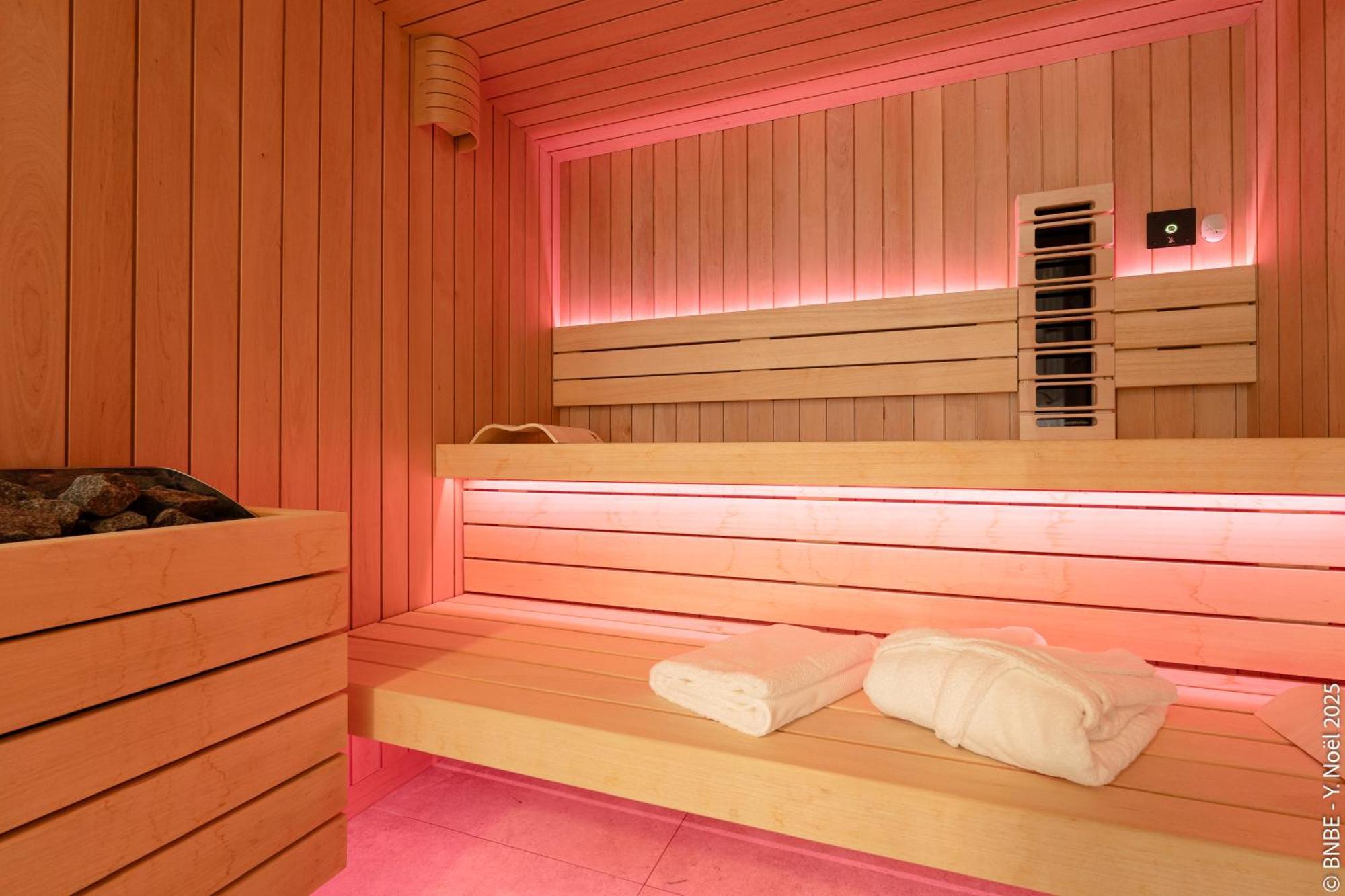 Sous La Houlette, Suites, Piscine Interieure Et Sauna Villers-la-Ville Exterior foto